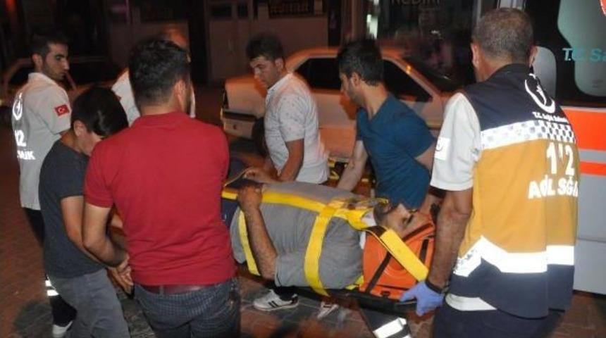 Suriyeli 25 Kişinin Kaldığı Evdeki Yangında Can Pazarı