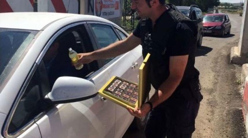 Malazgirt Polisinden Şeker Tadında Uygulama