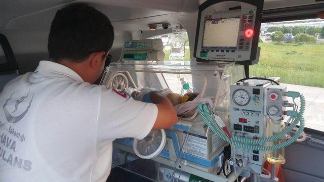 Yeni Doğmuş Bebeğin Yardımına Ambulans Helikopter Yetişti