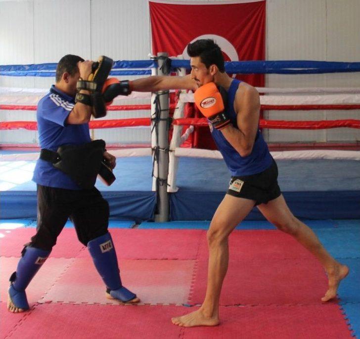 (özel Haber) Türkiye’nin Van Damme’ı, Dünya Dövüş Oyunları’na Katılacak G1