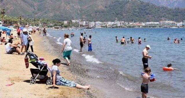 Marmaris Bayramda Cıvıl Cıvıl