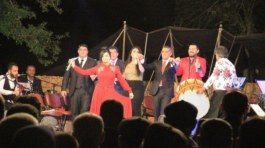 Hakkari&rsquo;de &Ccedil;ifte Bayram