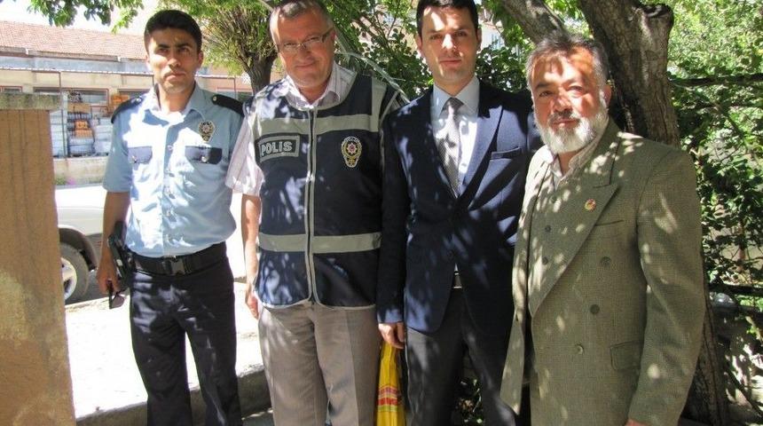 Şehit Aileleri Ve Gazilere Bayram Ziyareti