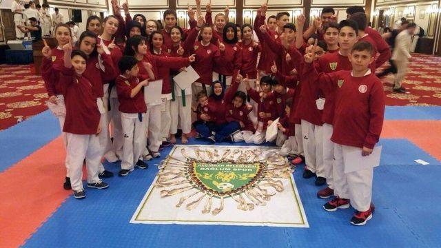 Keçiören Belediyesi Bağlumspor Kulübü’nden Madalya Rekoru