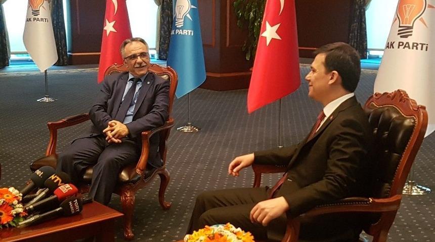 Ak Parti’de Bayramlaşma