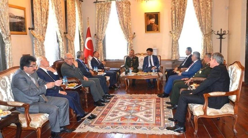 Ardahan&rsquo;da Bayramlaşma Programı