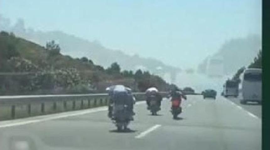 İzmir- Aydın Otoyolu'nda Tehlikeyi Yolculuk