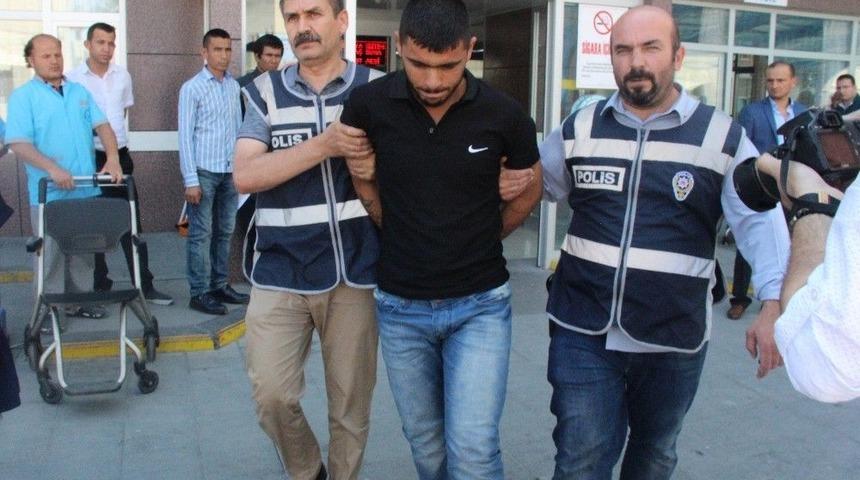 Su&ccedil; Makinesi Ş&uuml;pheli "birine Tokat Atıyorsun Gasp Diyorlar" Diye Kendini Savundu