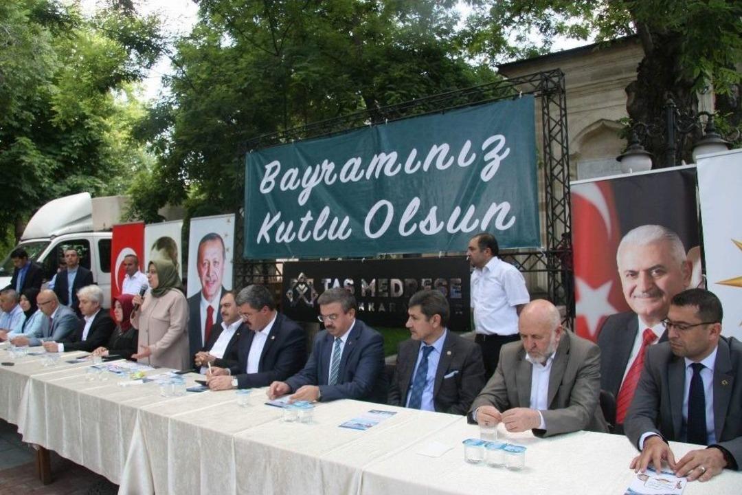 Bakan Eroğlu&rsquo;ndan Katar Krizi Yorumu: