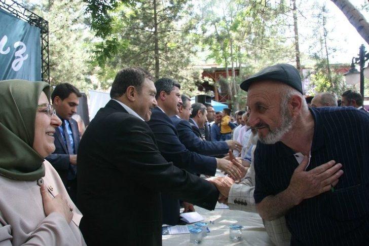 Bakan Eroğlu’ndan Katar Krizi Yorumu: G4