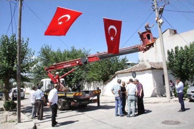 Manisa'ya Bayramın Ikinci Günü Şehit Ateşi Düştü