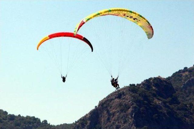 Fethiye Plajlarında Bayram Yoğunluğu