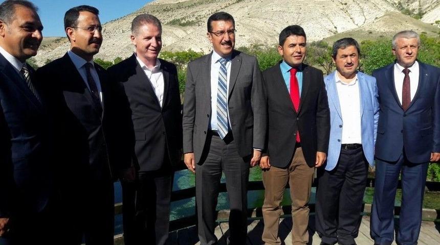 G&uuml;mr&uuml;k Ve Ticaret Bakanı T&uuml;fenkci Sivas&rsquo;ta