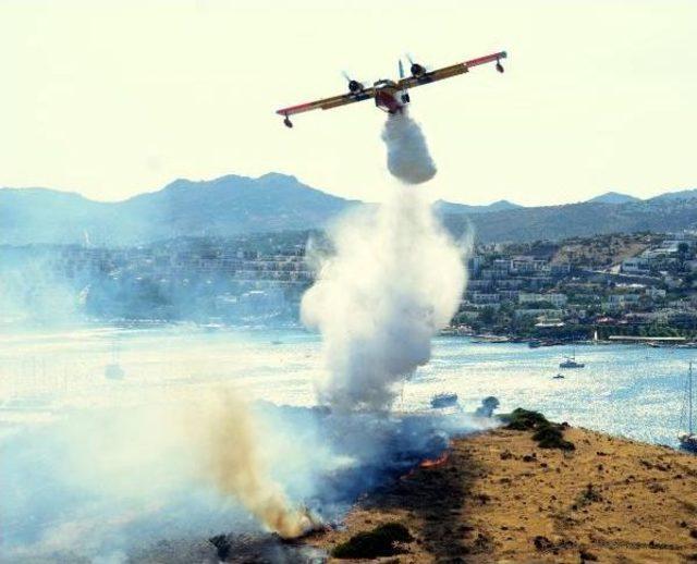 Bodrum'da, Makilik Alanda Korkutan Yangın