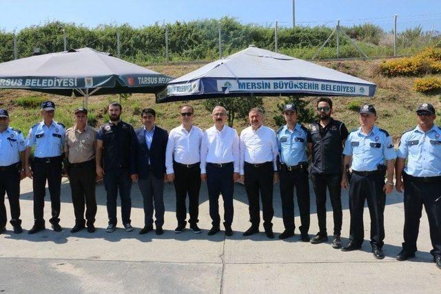 Bakan Elvan, Polislerin Bayramını Kutladı