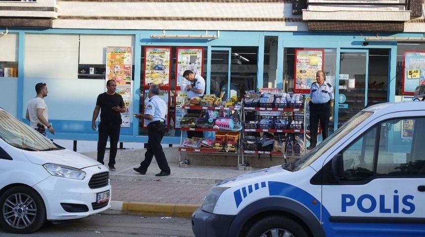 Antalya&rsquo;da Bı&ccedil;aklı Market Soygunu