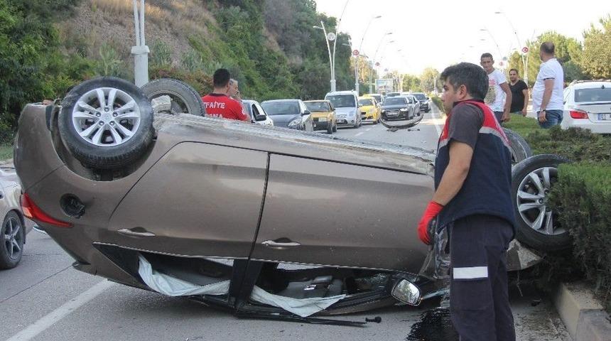 Otomobil Takla Attı: 6 Yaralı