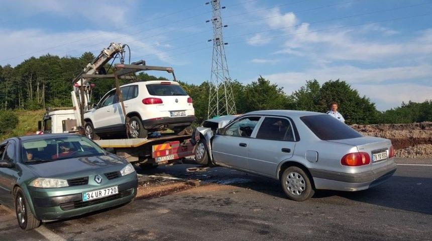 Zonguldak’ta Trafik Kazası: 8 Yaralı