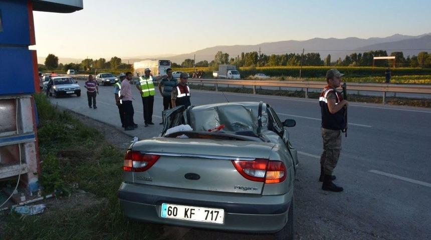 Tokat&rsquo;ta Trafik Kazası: 1 &Ouml;l&uuml;, 4 Yaralı