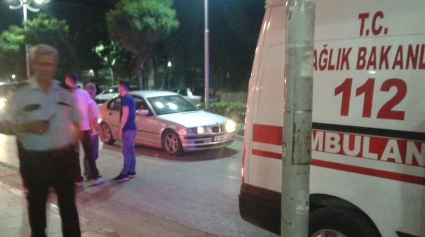 -manisa&rsquo;da Bı&ccedil;aklı Kavga 2 Yaralı