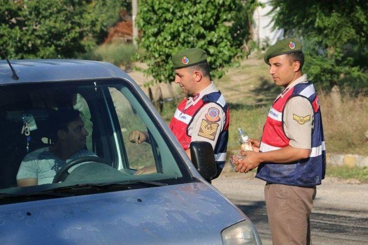 Jandarmadan Bayram Şekeri G3