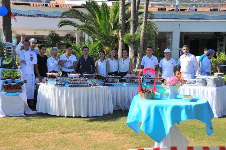 Kuşadası’nda Yetişen Meyveler Festivallerle Turistlere Tanıtılıyor G2