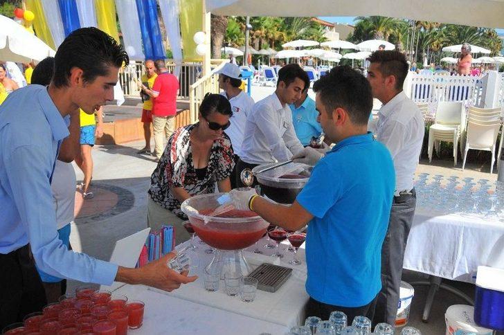 Kuşadası’nda Yetişen Meyveler Festivallerle Turistlere Tanıtılıyor G4