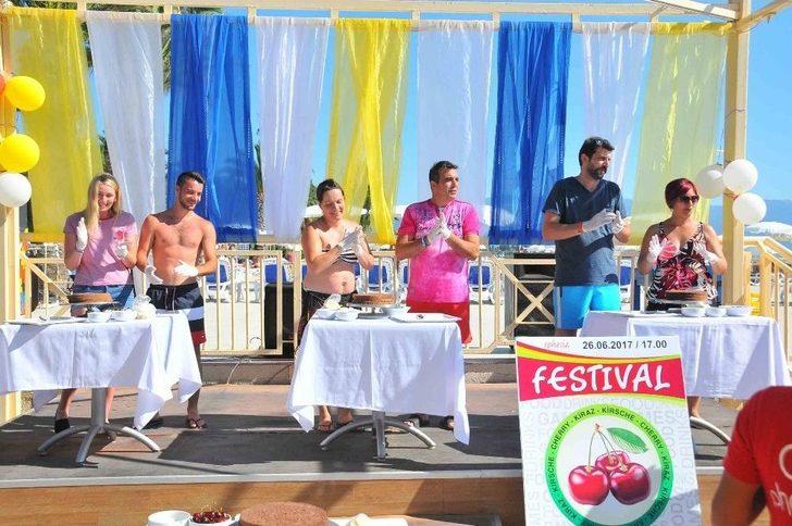 Kuşadası’nda Yetişen Meyveler Festivallerle Turistlere Tanıtılıyor G5