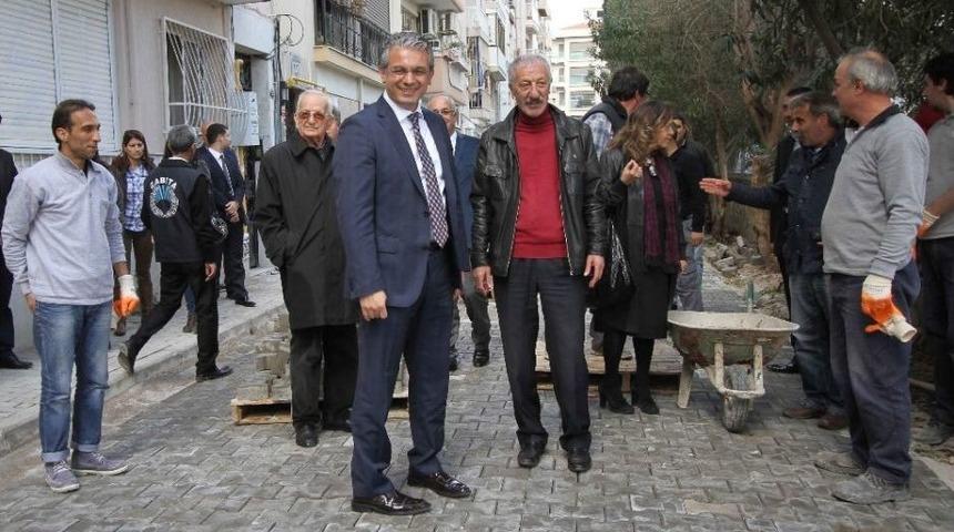 Karşıyaka Sokaklarına Estetik Dokunuş