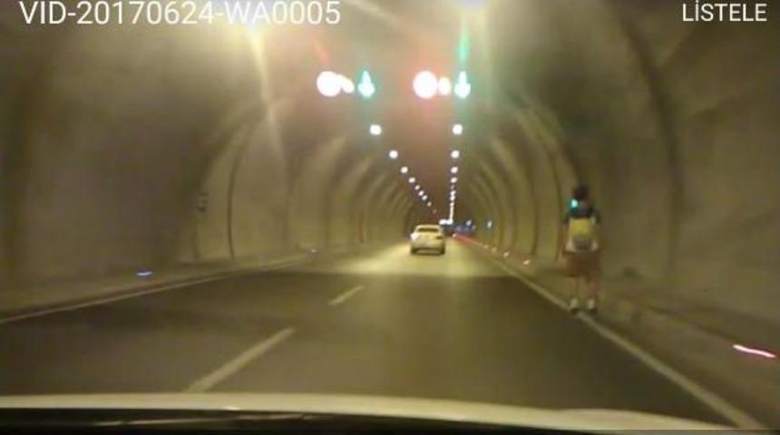 T&uuml;nelde Paten Ile Tehlikeli Yolculuk