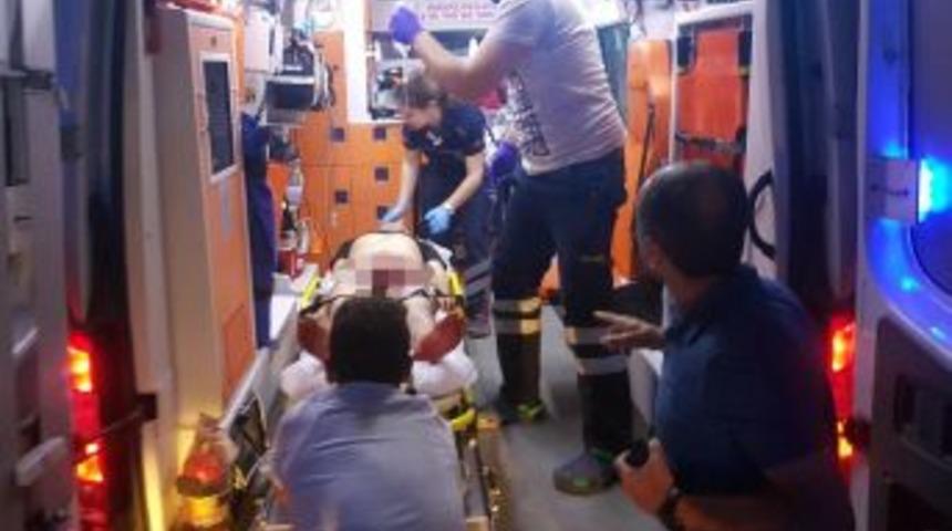 Samsun&rsquo;da Bı&ccedil;aklı Kavga: 1&rsquo;i Ağır 3 Yaralı