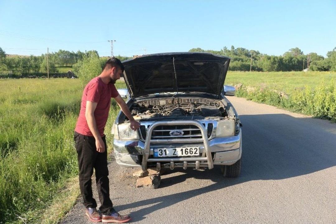 Bayrama Gitmek İsterken Yolda Kaldı