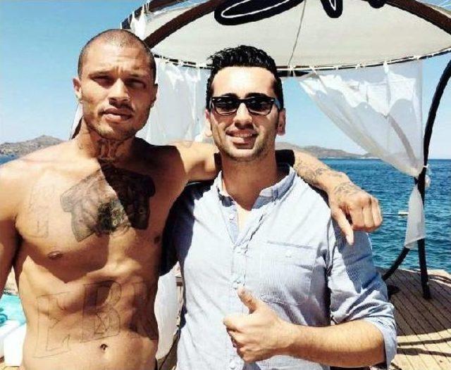 Sabıkalı Jeremy Meeks'ten Bodrum'da Tatil Keyfi