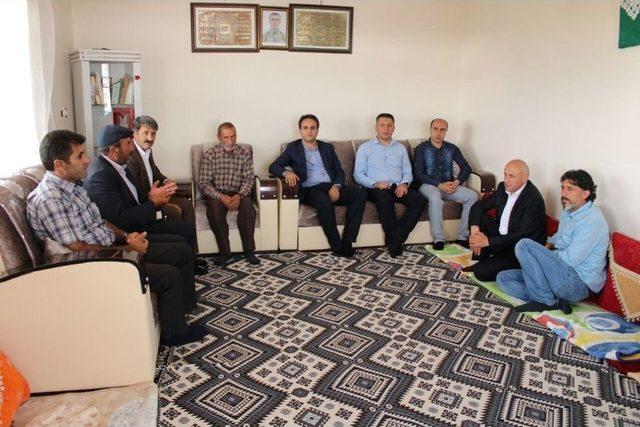 Kaymakamı Ve Belediye Başkan Vekili Dündar’dan Şehit Ve Gazi Ailelerine Bayram Ziyareti