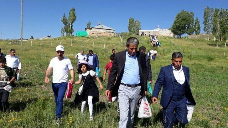 Bu Mahallede, 7’den 70’e Herkes Şeker Topluyor G5