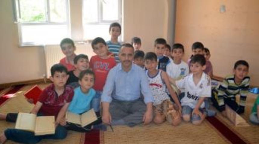 Genç’te Yaz Kur’an Kurslarına Yoğun İlgi