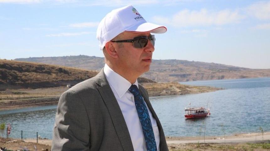 Er&uuml;&rsquo;l&uuml; Gen&ccedil;lerden Başkan &Ccedil;olakbayrakdar&rsquo;a Bayram S&uuml;prizi