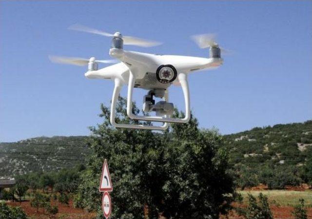 'drone' Belirledi, Polis 206'şar Lira Ceza Kesti