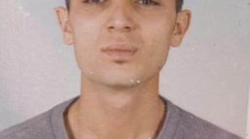 İzmir'de Nehirde Cesedi Bulunan Gen&ccedil;, Derik'te Toprağa Verildi