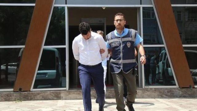 Trafikte Can Alan Tartışma