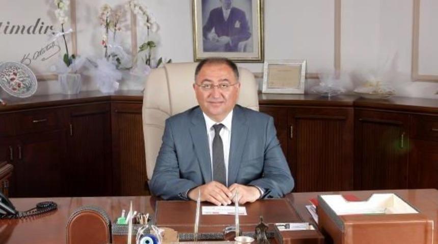 Yalova Belediye Başkanı Salman'dan, Y&uuml;r&uuml;yen K&ouml;şk G&ouml;rsellerinin Tahribine Tepki