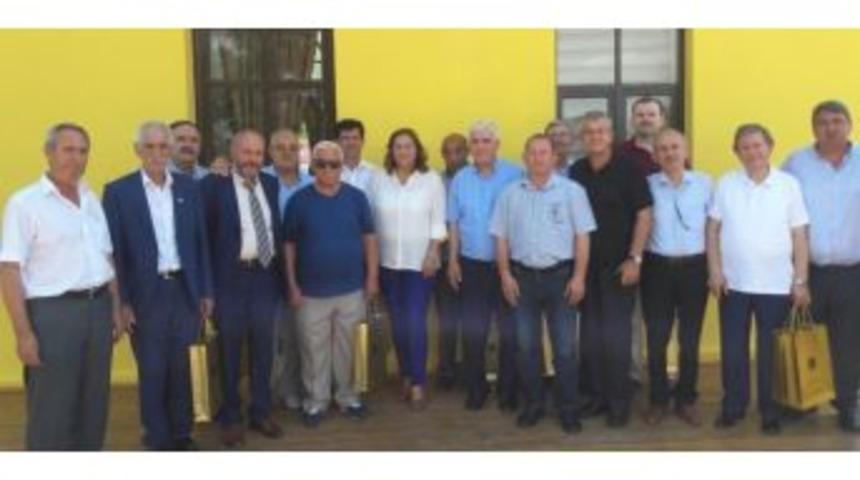 Gegeoğlu, Muhtarlarla Bayramlaştı