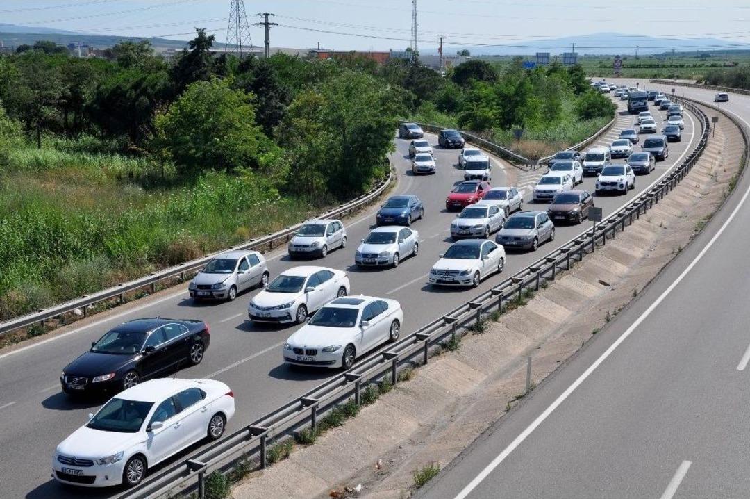 Bursa&rsquo;da Bayram Tatili Sonrası D&ouml;n&uuml;ş Yoğunluğu