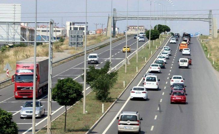 Tatilciler Dönüş Yolunda, Tekirdağ’da Trafik Felç G3
