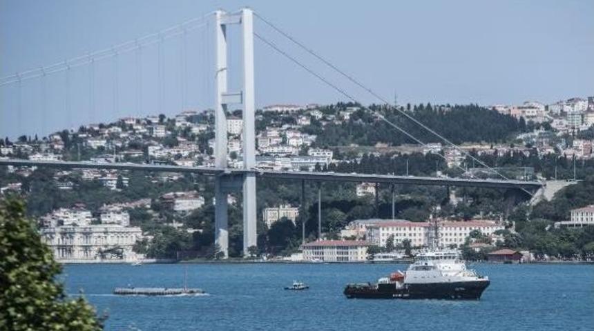 Rus Arama-Kurtarma Gemisi İstanbul Boğazı'ndan Ge&ccedil;ti