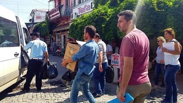 Ayvalık Ve Gömeç'te Kaçak Sigara Ve Tütün Operasyonu