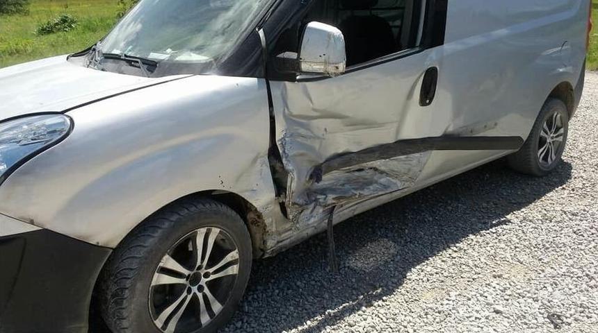 Kastamonu&rsquo;da Bayramdan D&ouml;nen İki Ara&ccedil; &Ccedil;arpıştı