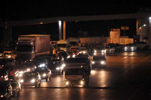 Yalova'da Trafikte Yoğunluk Yaşanmadı (2)