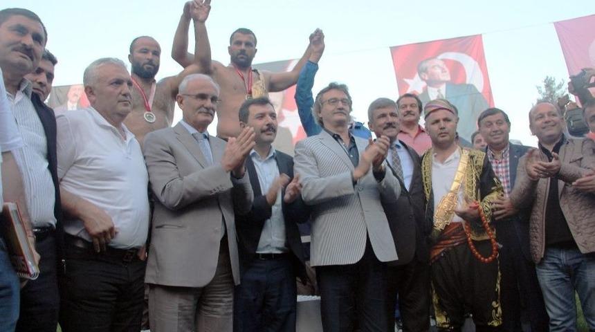 G&uuml;reşin Fatihi &rsquo;atlı&rsquo;