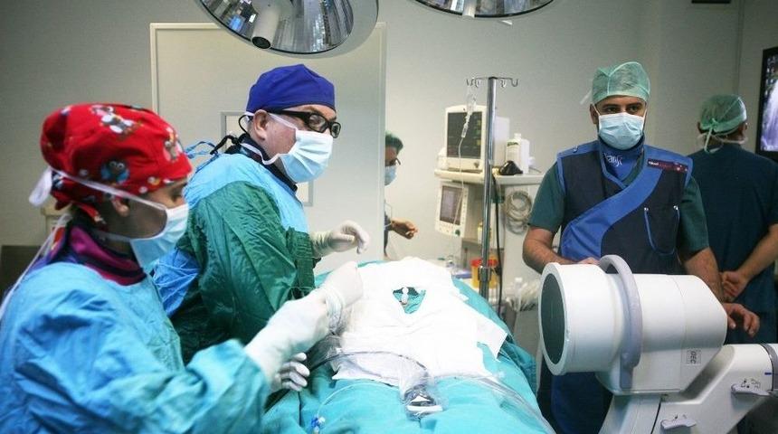 Ameliyat Olamayan Hastalara "su Soğutmalı Radyofrekans" Tedavisi